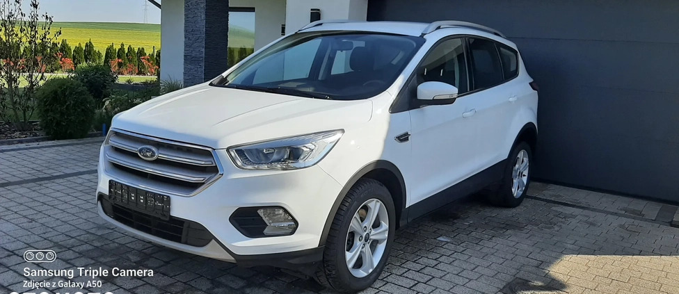 Ford Kuga cena 58400 przebieg: 228000, rok produkcji 2019 z Głogów małe 232